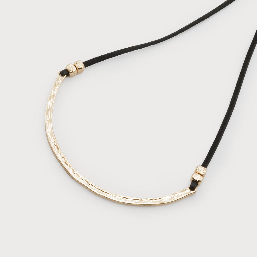 Choker en métal martelé sur cordon 1684-GLD