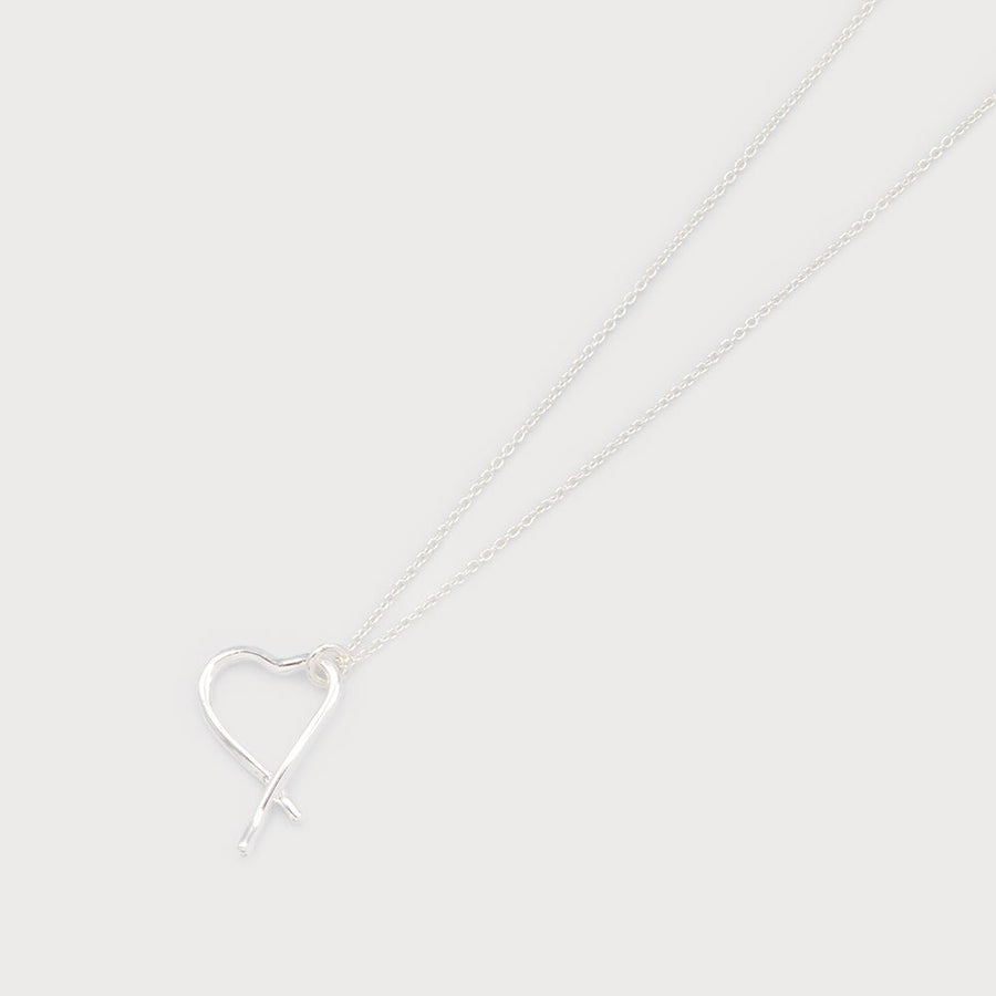 SMALL HEART PENDANT ON CHAIN 1764-SLV