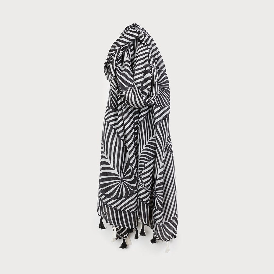 LIGHTWEIGHT TWO-TONE STRIPED SCARF WITH POMPOMS 6182-BLK